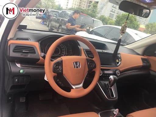 kiểm tra nội thất ô tô cũ